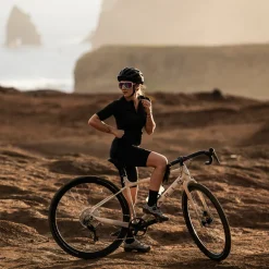 Gravel Shorts tight VNTR Amp Damen